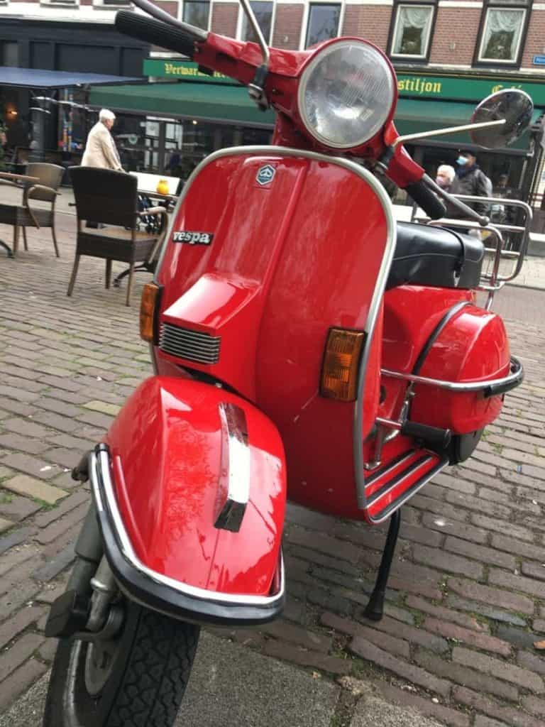 buying a classic vespa 200cc