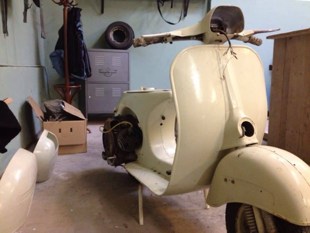 restoring a classic vespa