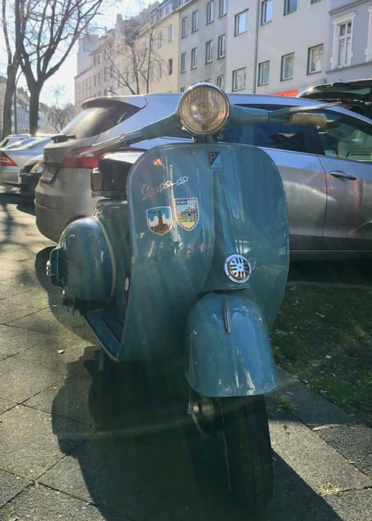 buying a classic vespa