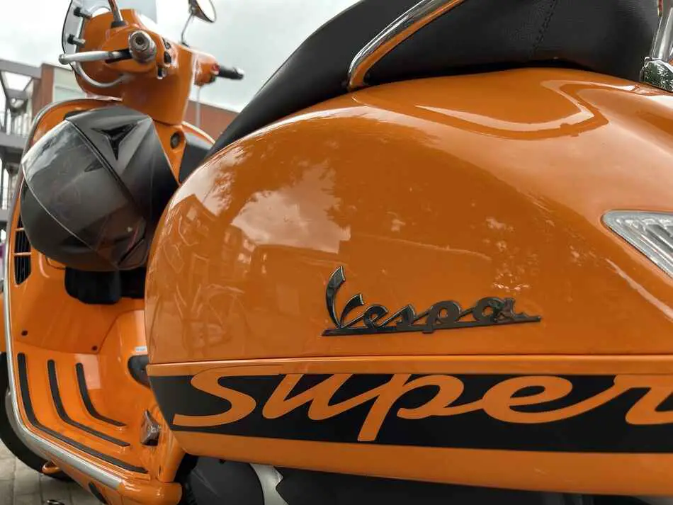 vespa gts super is great for steep driving