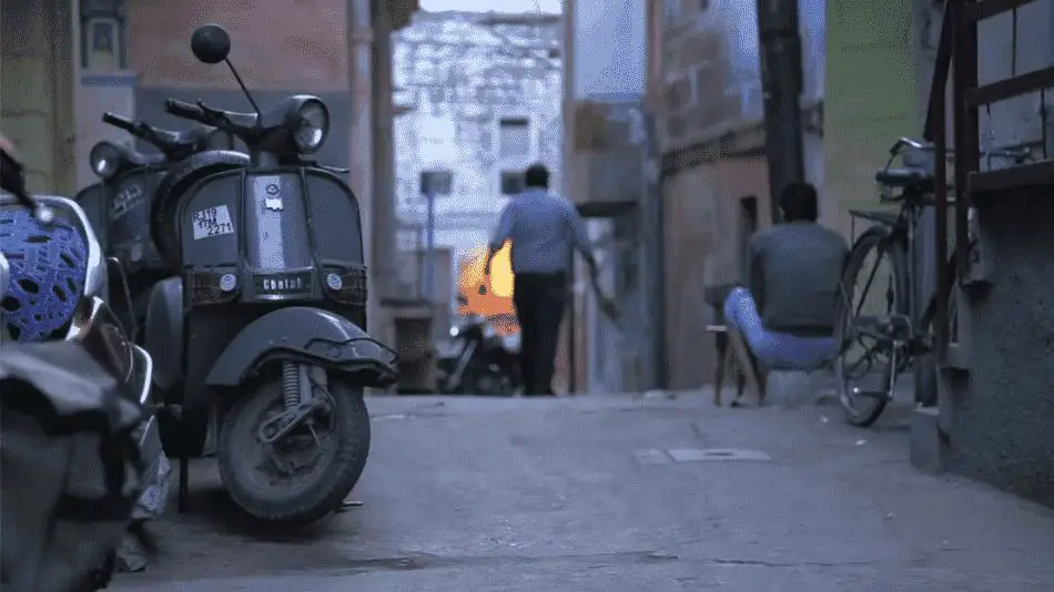 Bajaj Chetak in the streets of India. Looks like a Vespa
